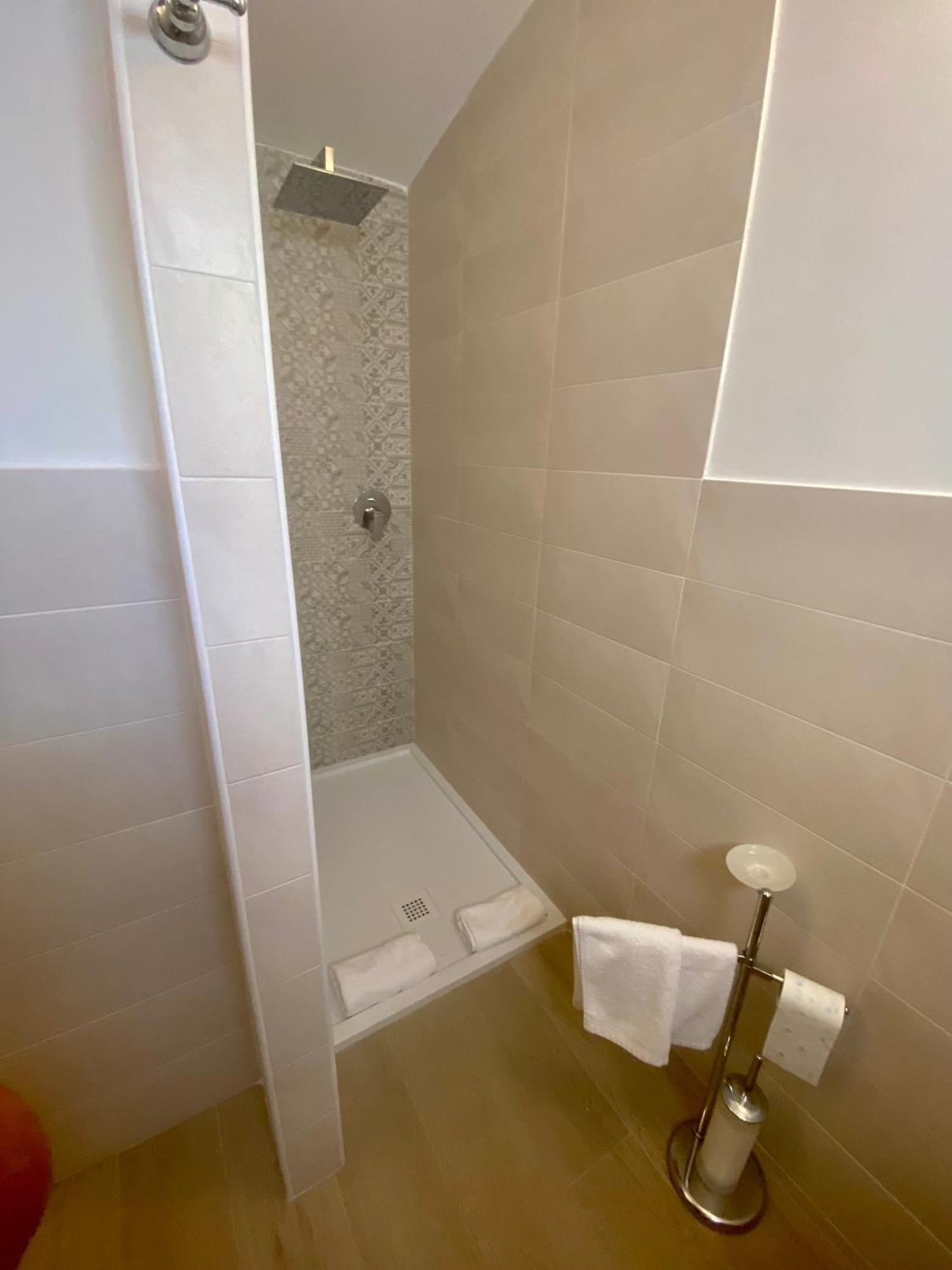 Marina Bay Beach Suites Пешичи Екстериор снимка