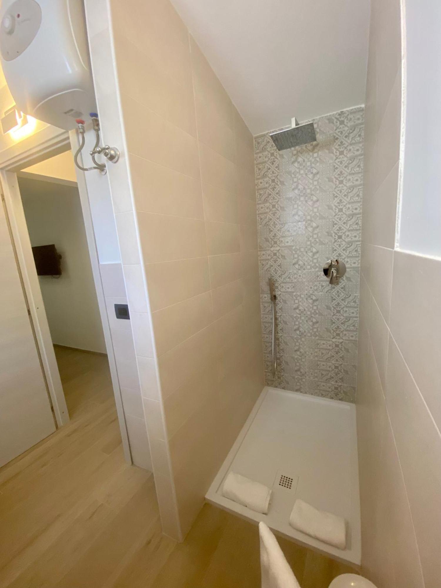 Marina Bay Beach Suites Пешичи Екстериор снимка