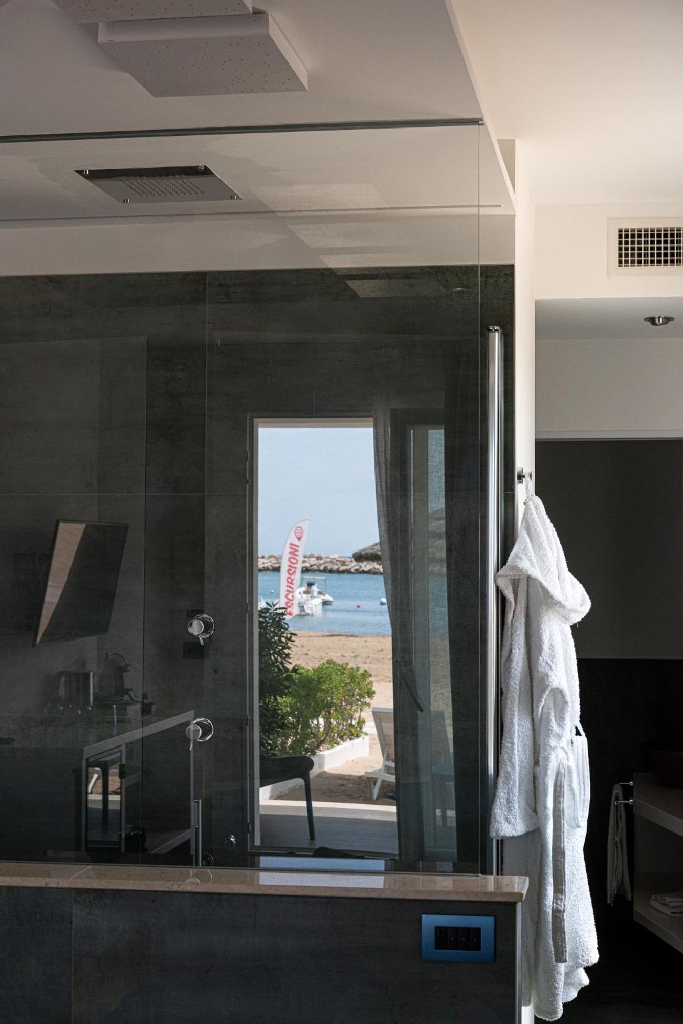Marina Bay Beach Suites Пешичи Екстериор снимка