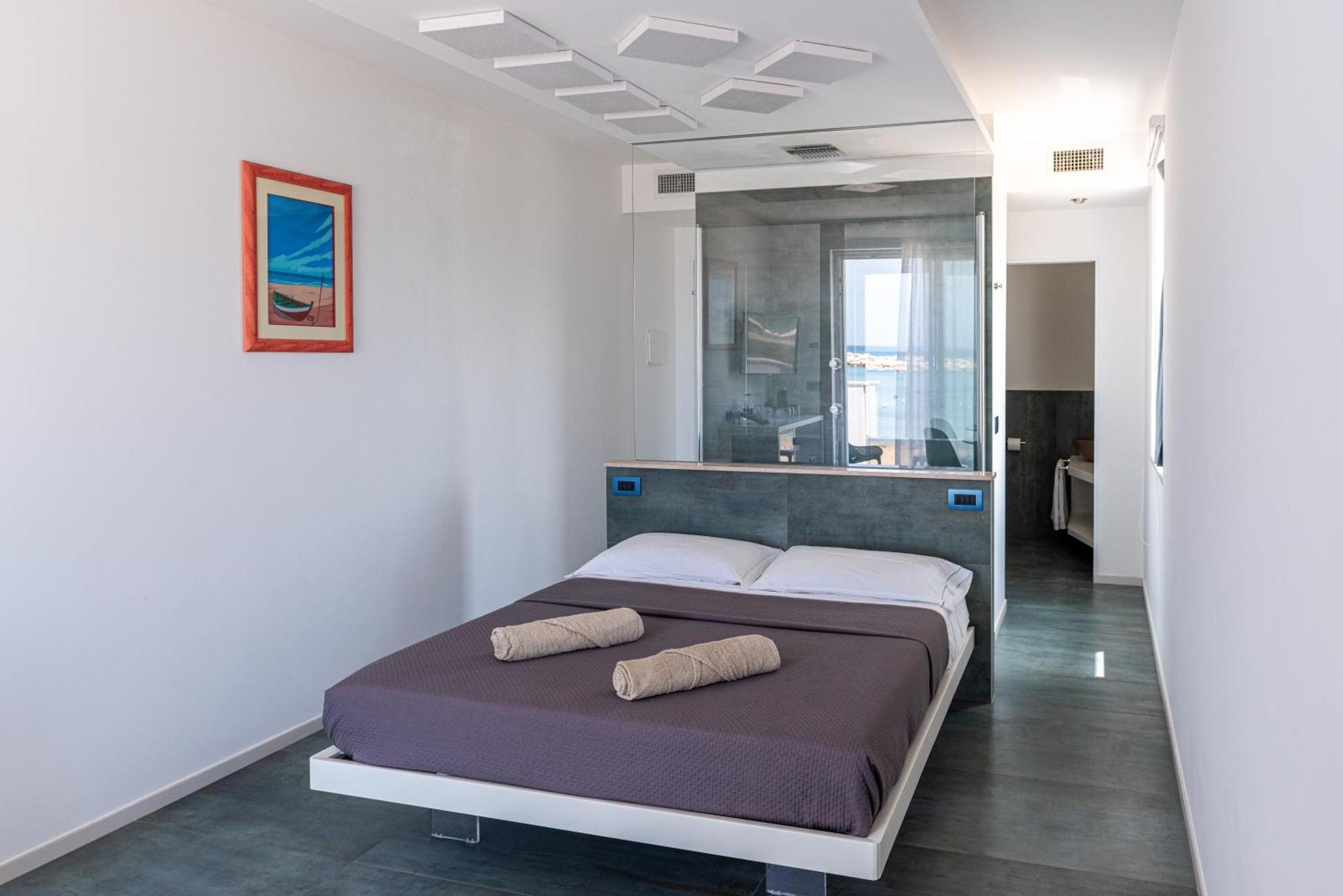 Marina Bay Beach Suites Пешичи Екстериор снимка